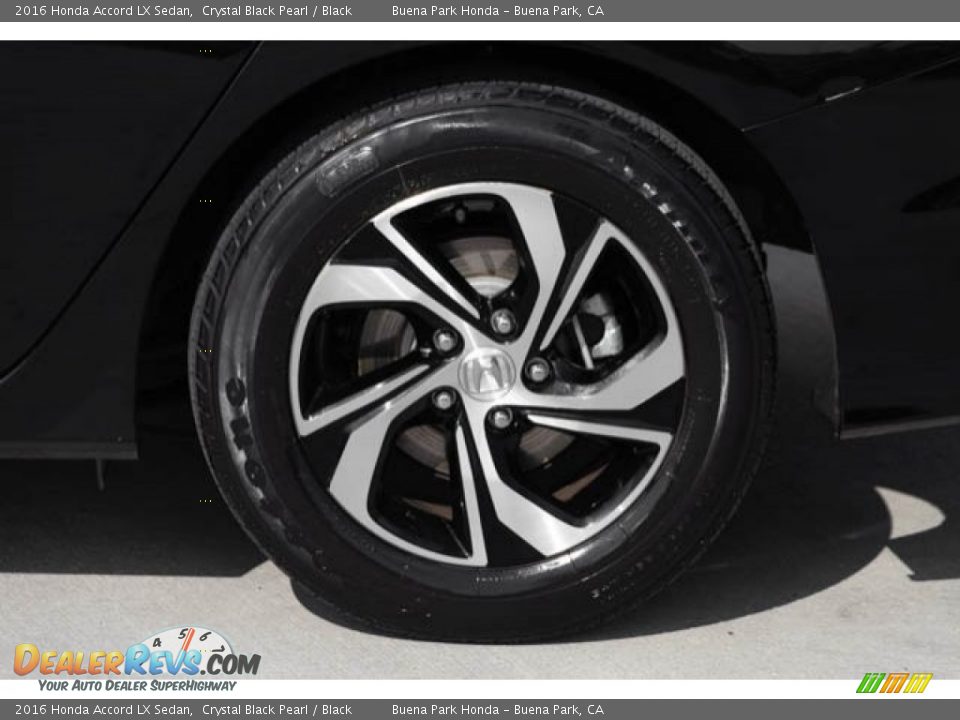 2016 Honda Accord LX Sedan Crystal Black Pearl / Black Photo #33