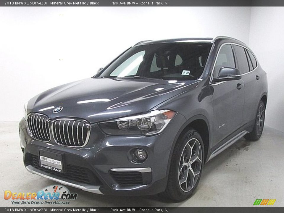 2018 BMW X1 xDrive28i Mineral Grey Metallic / Black Photo #1