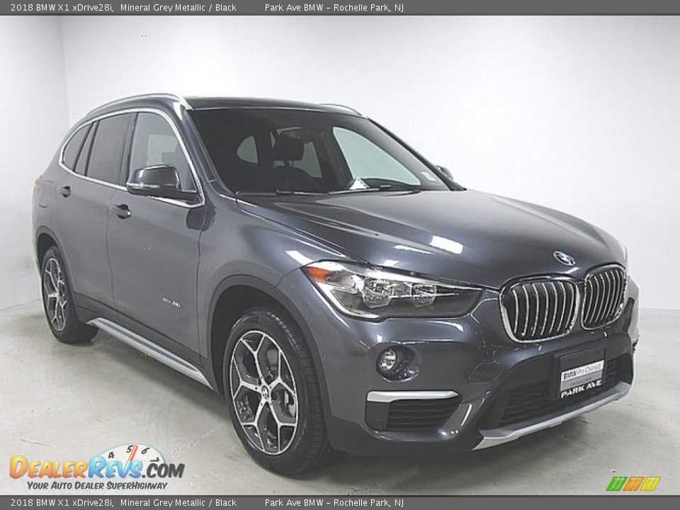 2018 BMW X1 xDrive28i Mineral Grey Metallic / Black Photo #7