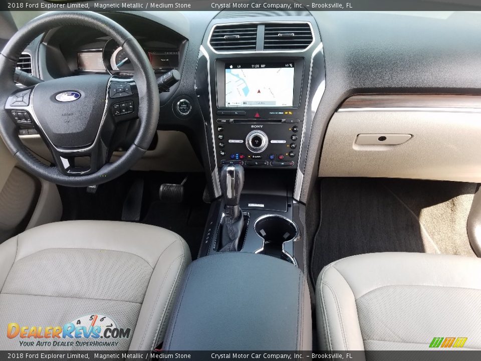 2018 Ford Explorer Limited Magnetic Metallic / Medium Stone Photo #13