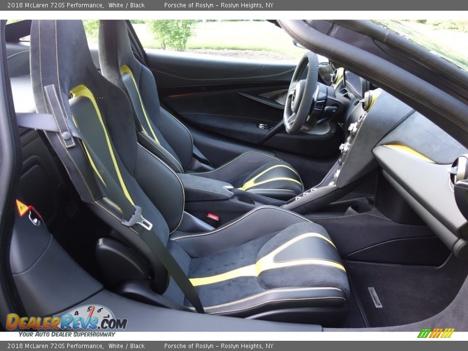 Front Seat of 2018 McLaren 720S Performance Photo #15