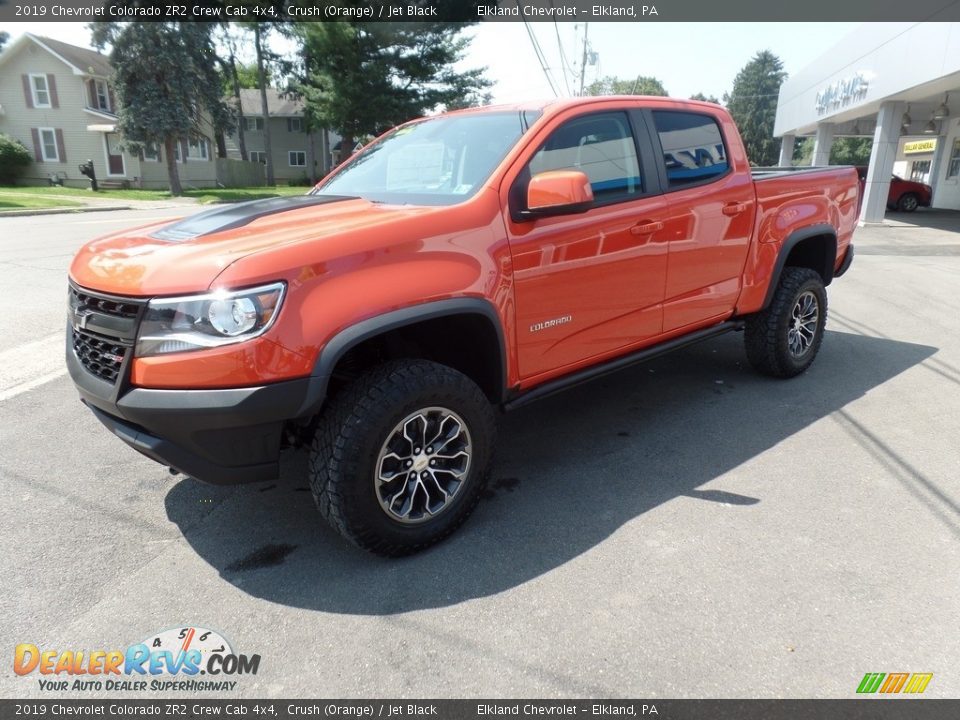 Front 3/4 View of 2019 Chevrolet Colorado ZR2 Crew Cab 4x4 Photo #5