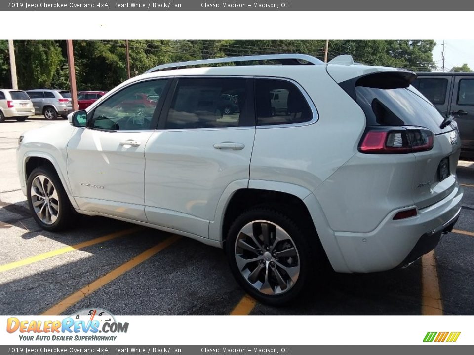 2019 Jeep Cherokee Overland 4x4 Pearl White / Black/Tan Photo #6