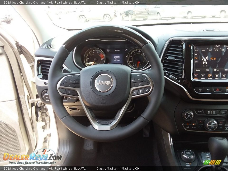 2019 Jeep Cherokee Overland 4x4 Pearl White / Black/Tan Photo #10