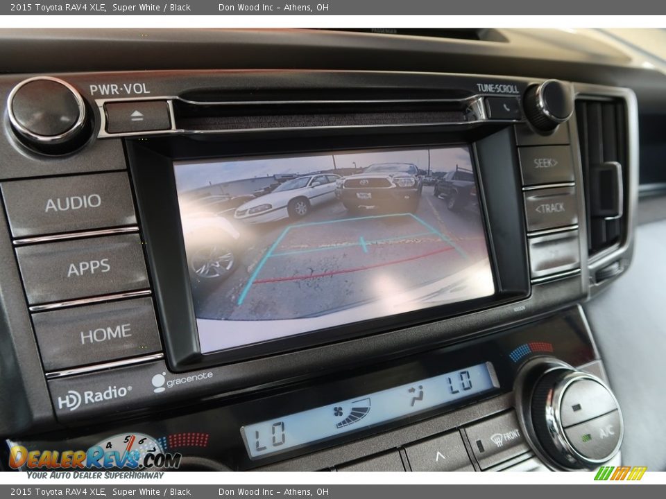 2015 Toyota RAV4 XLE Super White / Black Photo #3