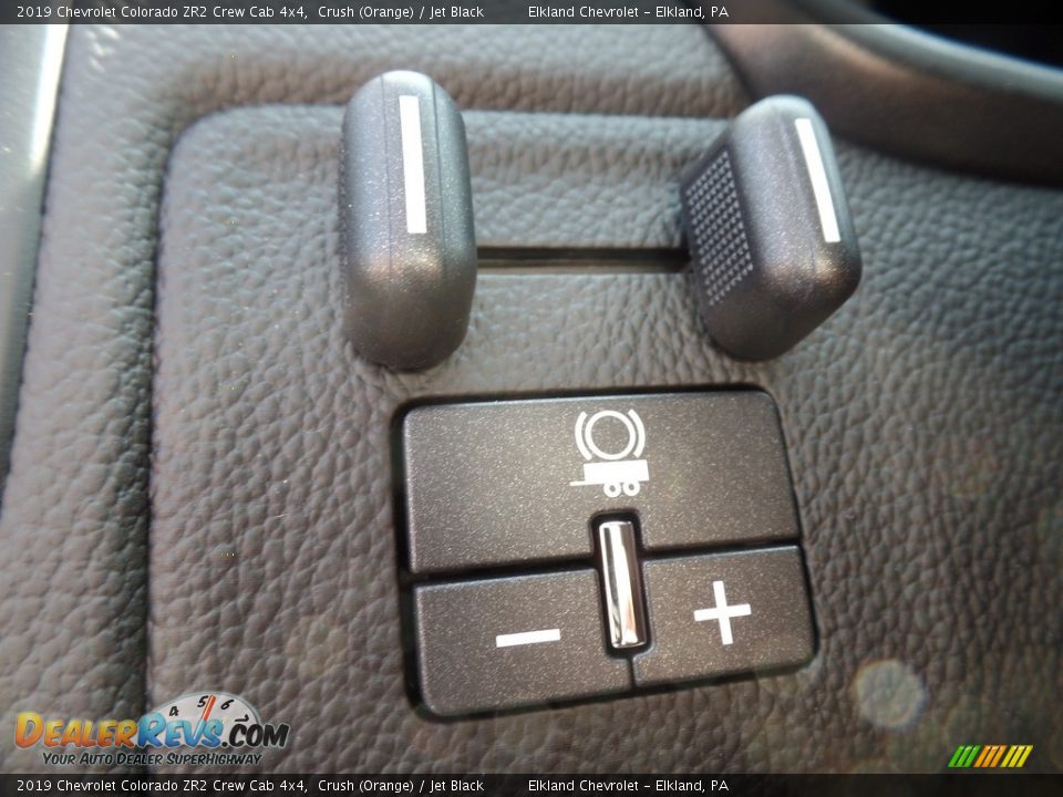 Controls of 2019 Chevrolet Colorado ZR2 Crew Cab 4x4 Photo #30