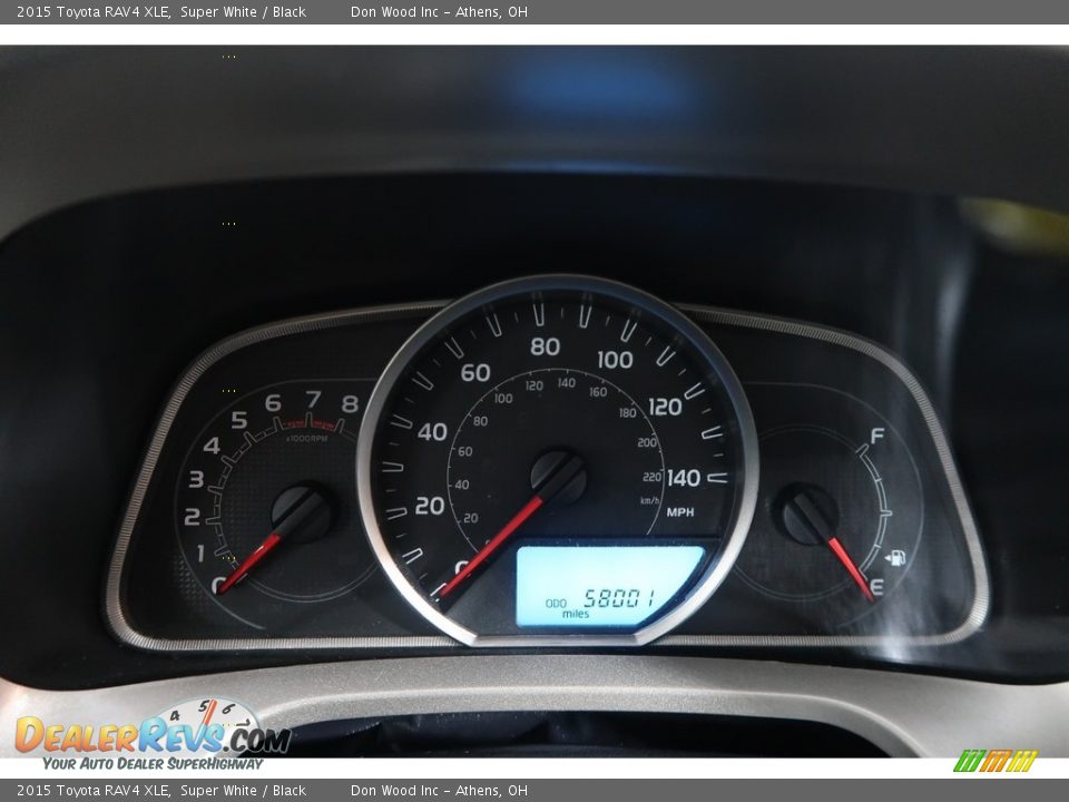 2015 Toyota RAV4 XLE Super White / Black Photo #20