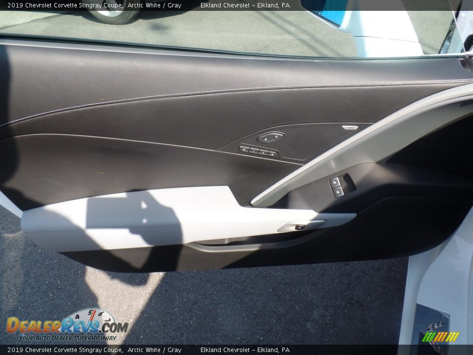 2019 Chevrolet Corvette Stingray Coupe Arctic White / Gray Photo #17