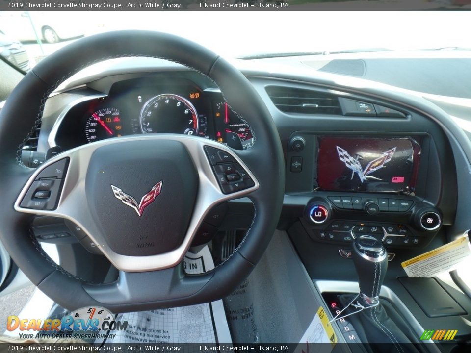 Dashboard of 2019 Chevrolet Corvette Stingray Coupe Photo #21