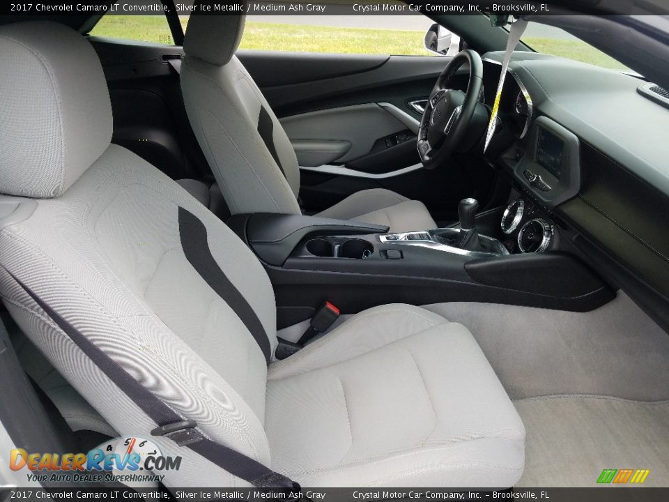 Front Seat of 2017 Chevrolet Camaro LT Convertible Photo #12