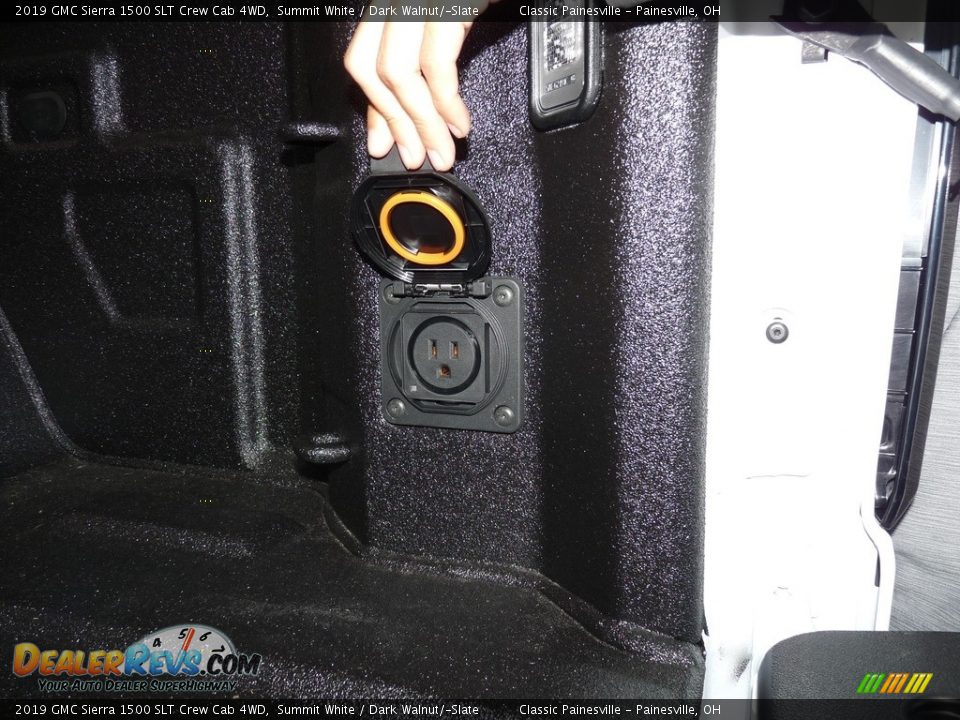 2019 GMC Sierra 1500 SLT Crew Cab 4WD Summit White / Dark Walnut/­Slate Photo #18