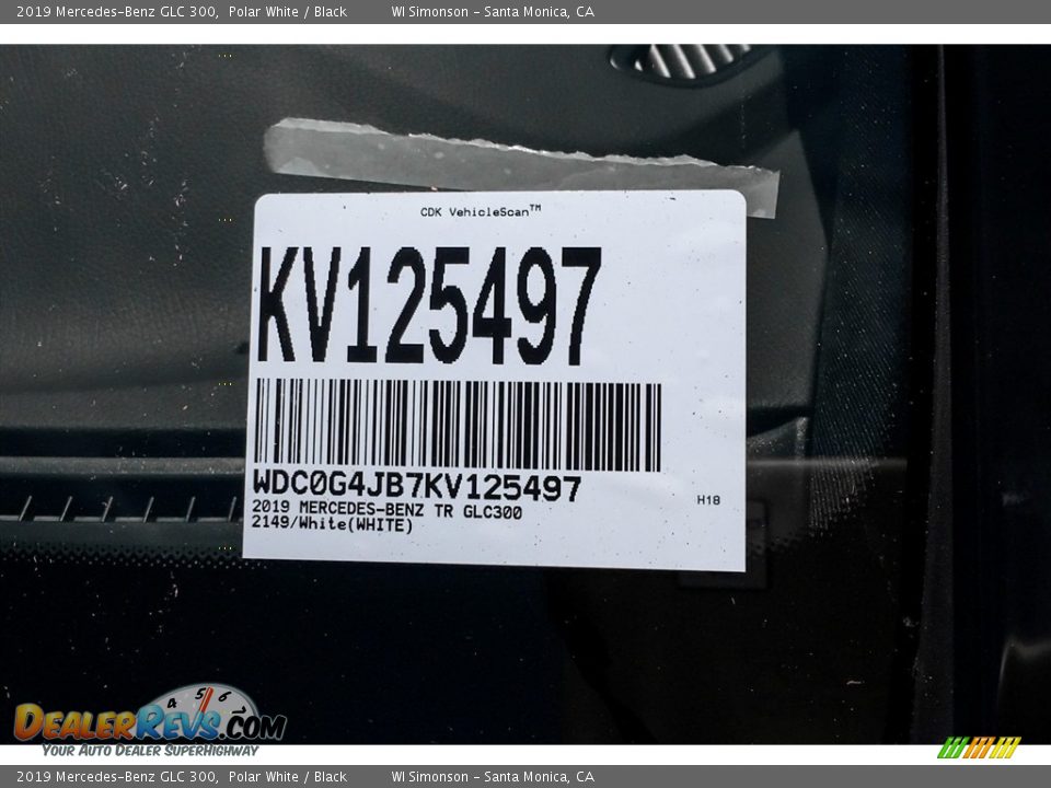 2019 Mercedes-Benz GLC 300 Polar White / Black Photo #11