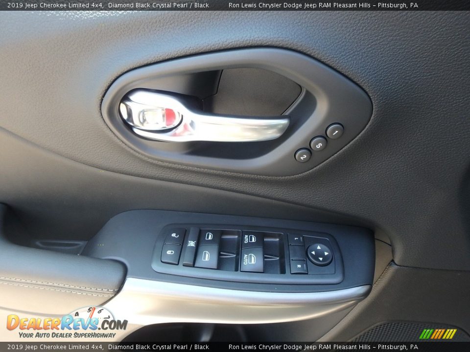 2019 Jeep Cherokee Limited 4x4 Diamond Black Crystal Pearl / Black Photo #13