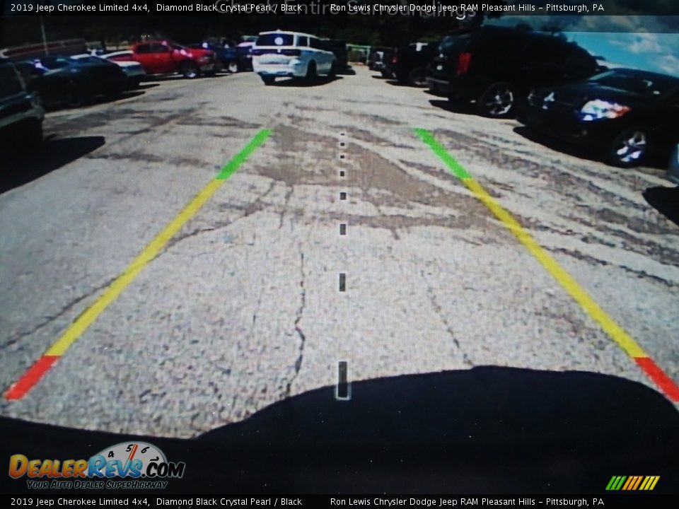 2019 Jeep Cherokee Limited 4x4 Diamond Black Crystal Pearl / Black Photo #18