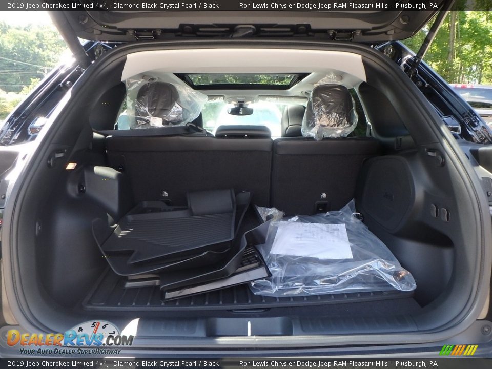 2019 Jeep Cherokee Limited 4x4 Diamond Black Crystal Pearl / Black Photo #20