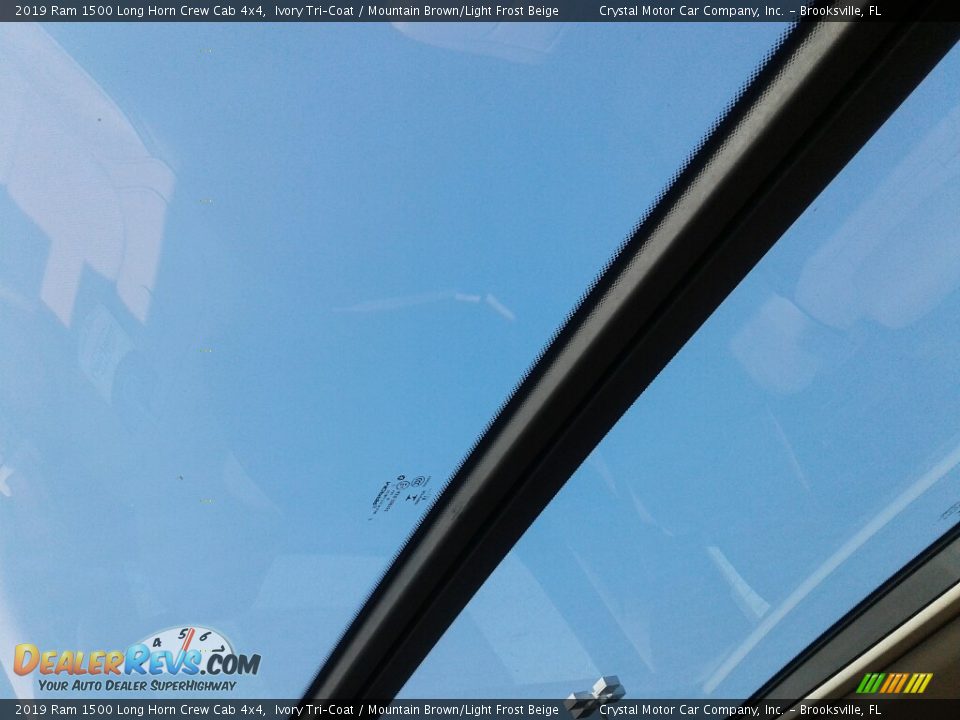 2019 Ram 1500 Long Horn Crew Cab 4x4 Ivory Tri–Coat / Mountain Brown/Light Frost Beige Photo #21