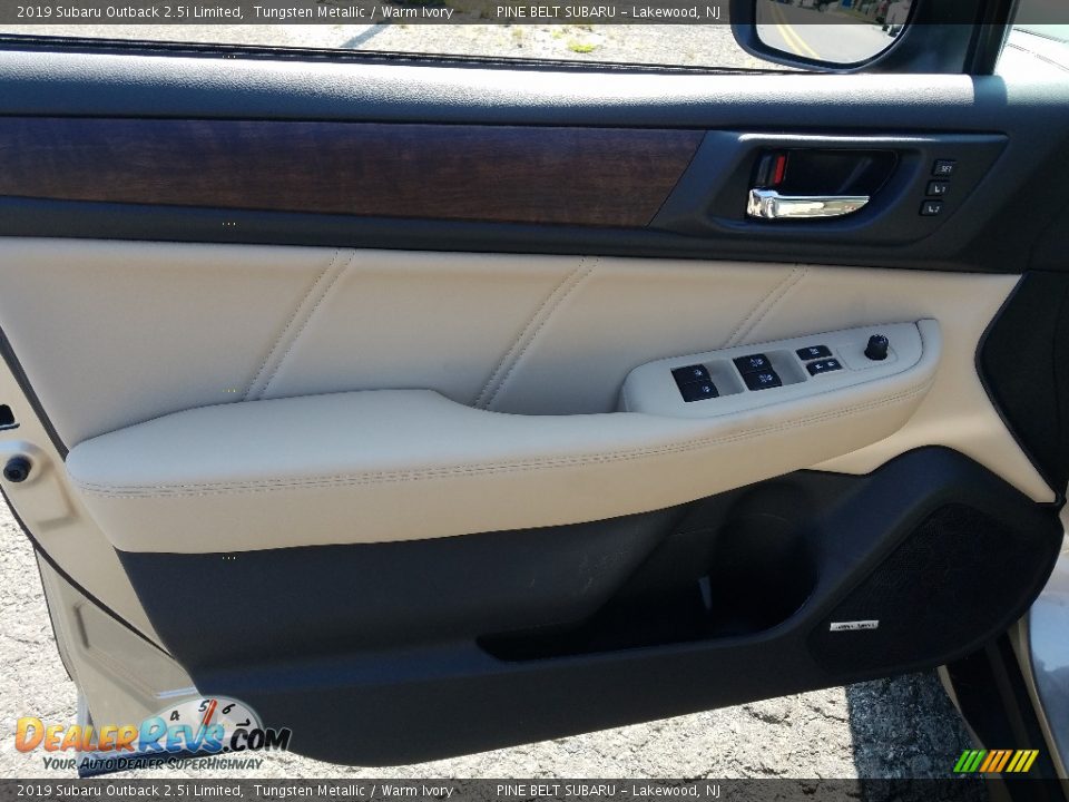 2019 Subaru Outback 2.5i Limited Tungsten Metallic / Warm Ivory Photo #6