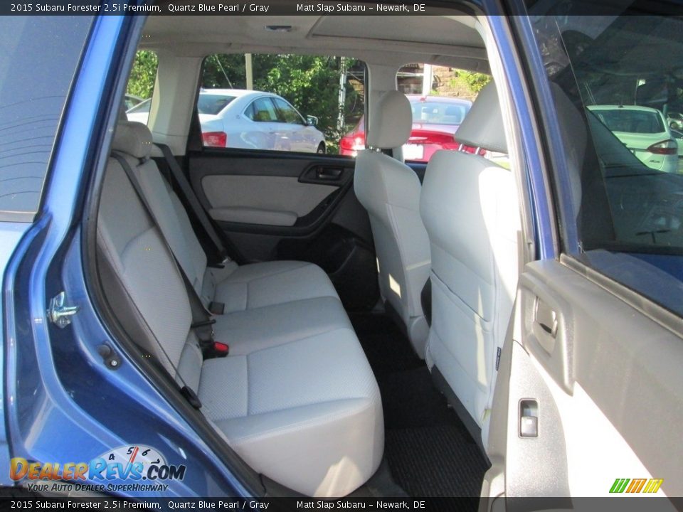 2015 Subaru Forester 2.5i Premium Quartz Blue Pearl / Gray Photo #19