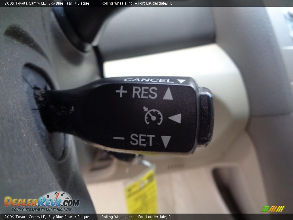 2009 Toyota Camry LE Sky Blue Pearl / Bisque Photo #10