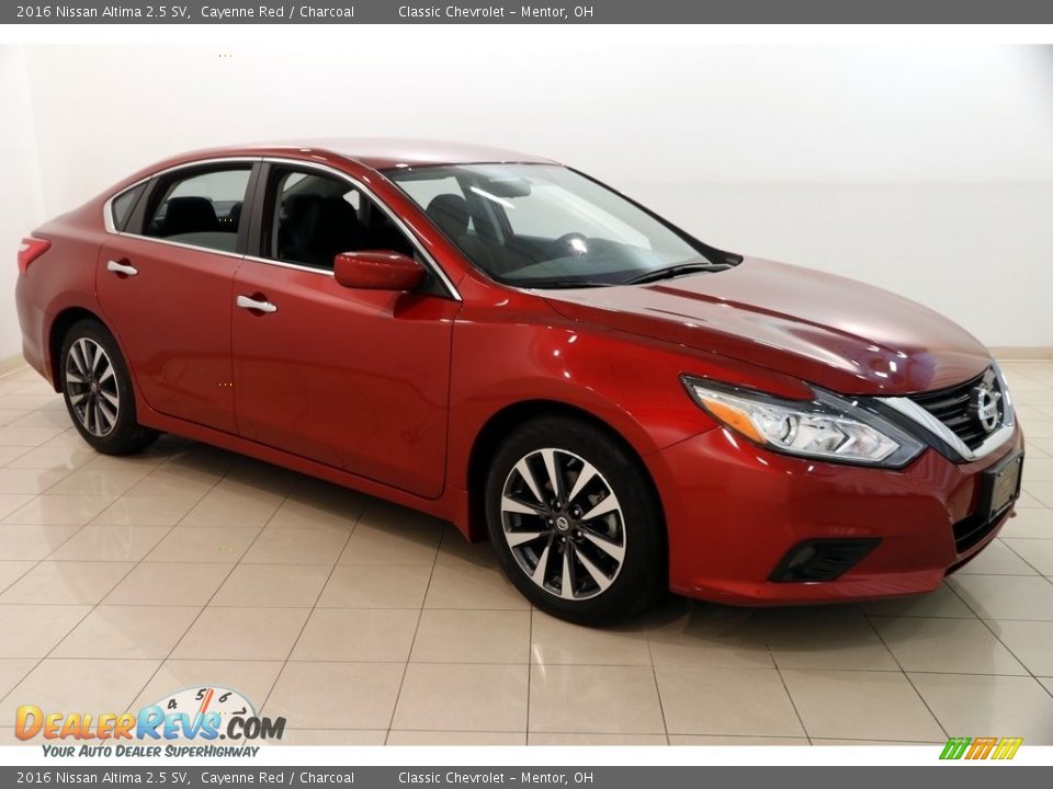 2016 Nissan Altima 2.5 SV Cayenne Red / Charcoal Photo #1