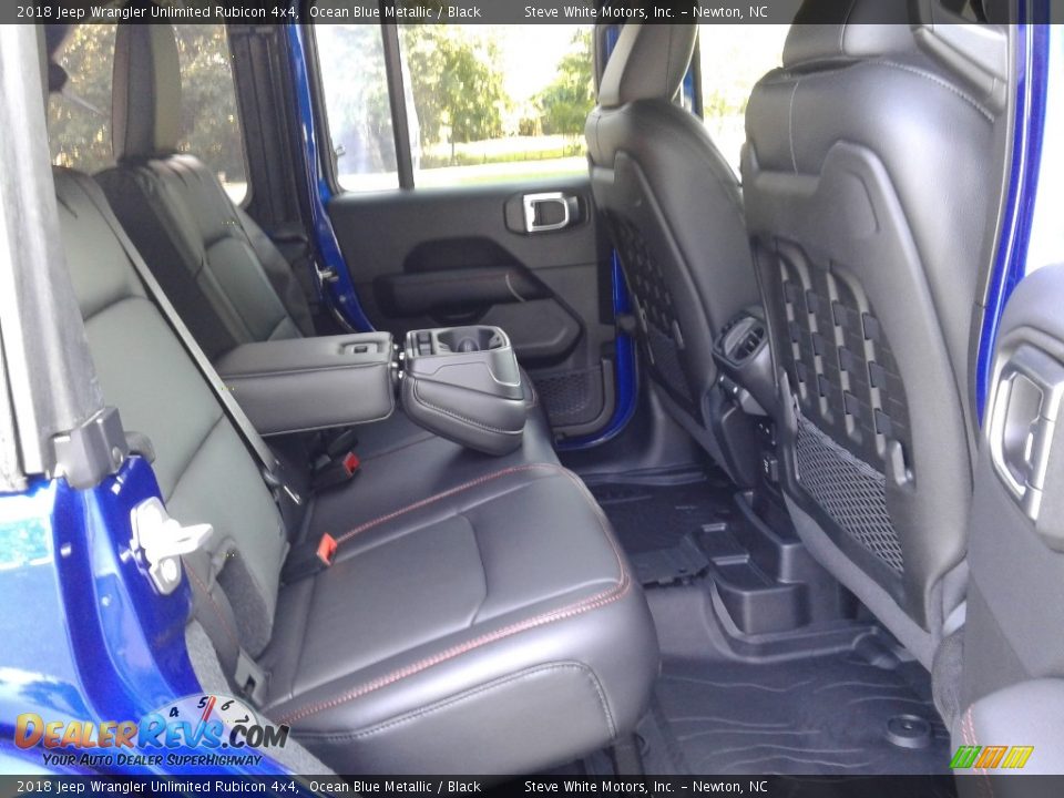 2018 Jeep Wrangler Unlimited Rubicon 4x4 Ocean Blue Metallic / Black Photo #16