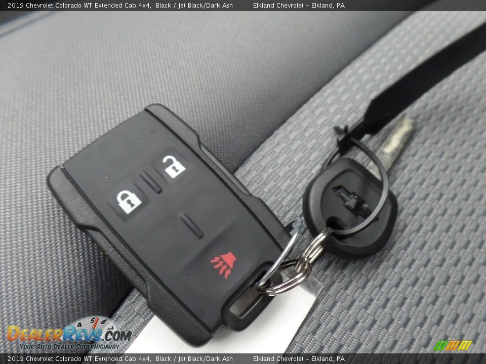 2019 Chevrolet Colorado WT Extended Cab 4x4 Black / Jet Black/Dark Ash Photo #35
