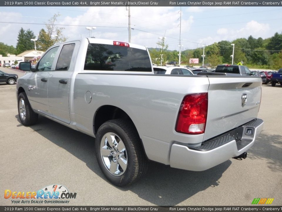 2019 Ram 1500 Classic Express Quad Cab 4x4 Bright Silver Metallic / Black/Diesel Gray Photo #3