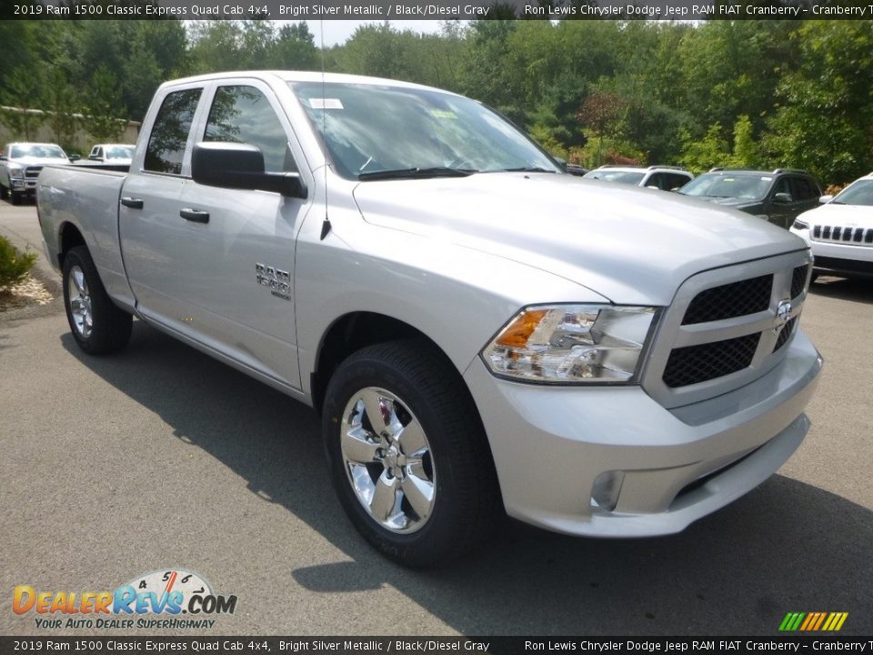 2019 Ram 1500 Classic Express Quad Cab 4x4 Bright Silver Metallic / Black/Diesel Gray Photo #7