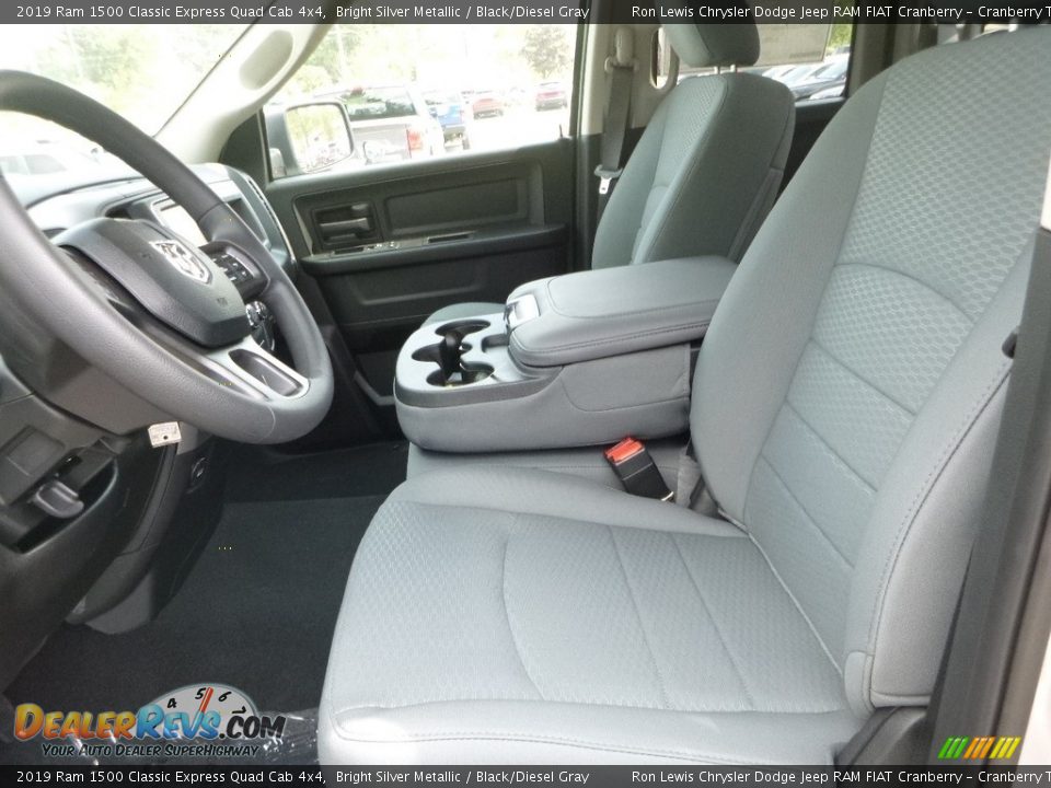 2019 Ram 1500 Classic Express Quad Cab 4x4 Bright Silver Metallic / Black/Diesel Gray Photo #17