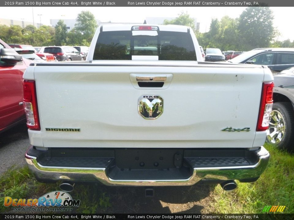 2019 Ram 1500 Big Horn Crew Cab 4x4 Bright White / Black Photo #5