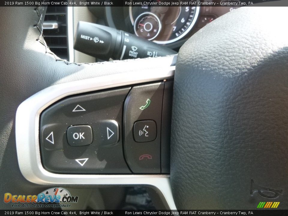 2019 Ram 1500 Big Horn Crew Cab 4x4 Bright White / Black Photo #20