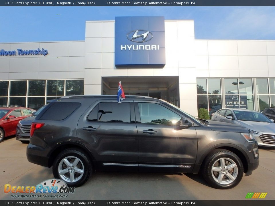 2017 Ford Explorer XLT 4WD Magnetic / Ebony Black Photo #1