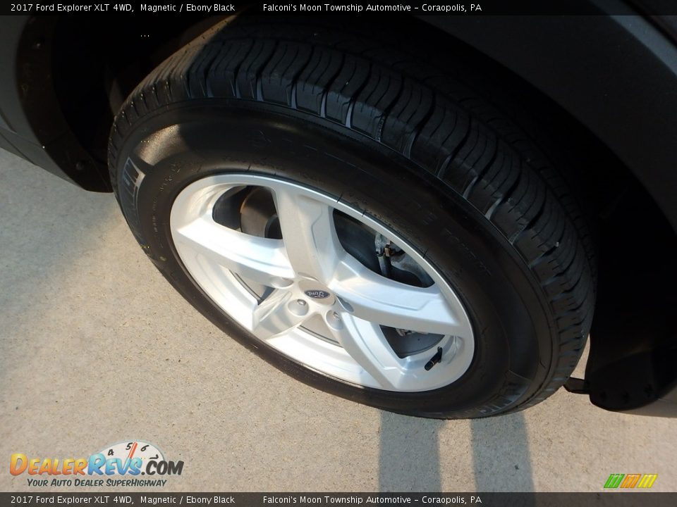2017 Ford Explorer XLT 4WD Magnetic / Ebony Black Photo #10