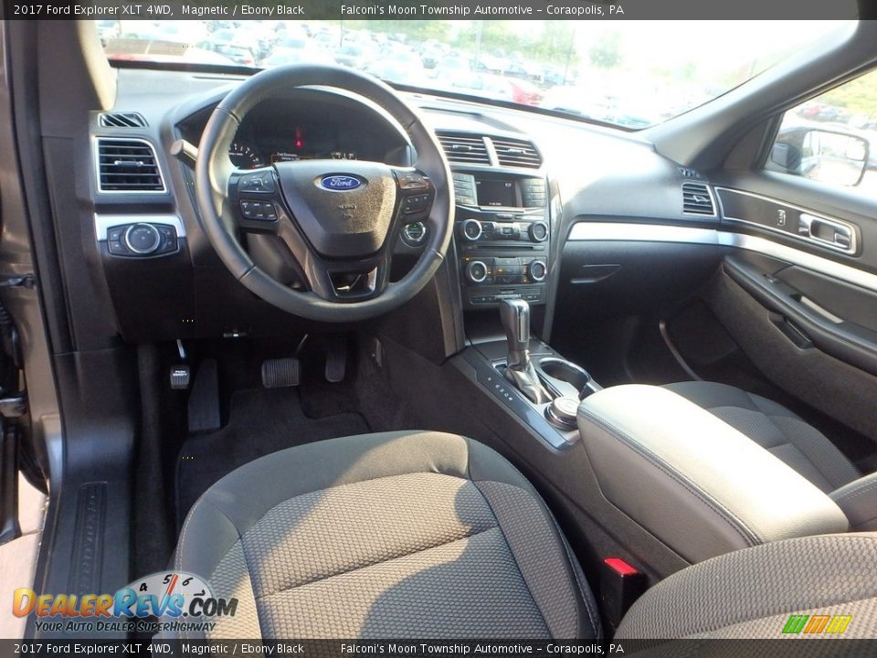 2017 Ford Explorer XLT 4WD Magnetic / Ebony Black Photo #18