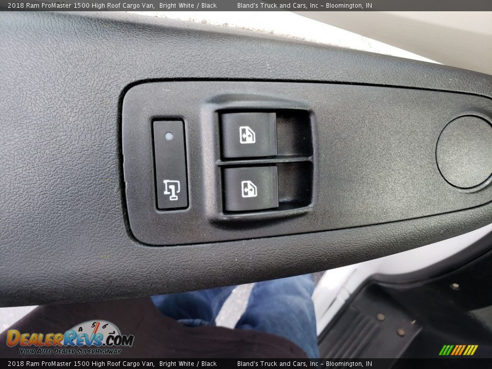 2018 Ram ProMaster 1500 High Roof Cargo Van Bright White / Black Photo #5