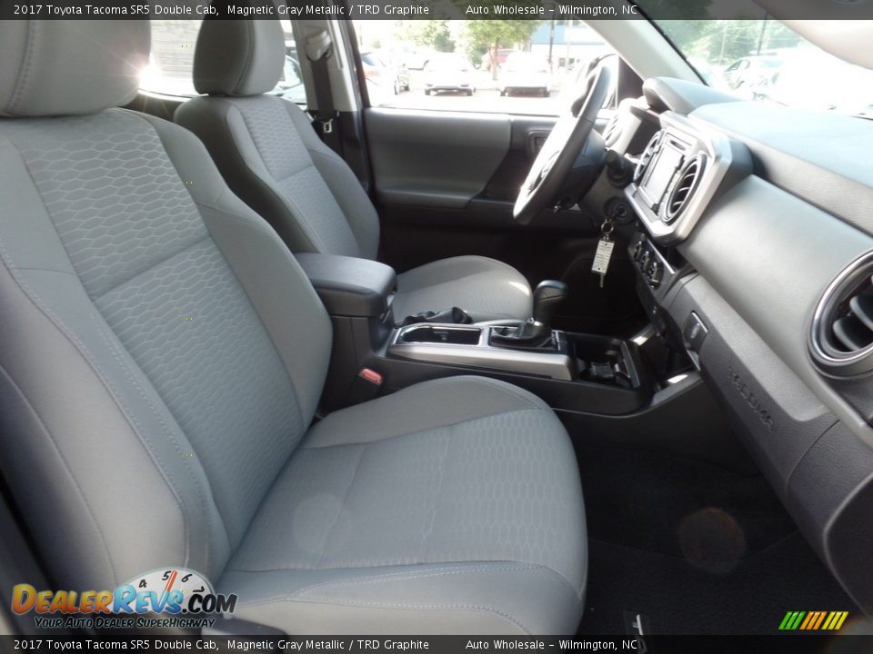 2017 Toyota Tacoma SR5 Double Cab Magnetic Gray Metallic / TRD Graphite Photo #13