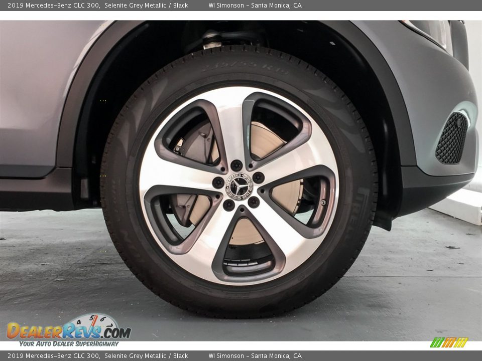 2019 Mercedes-Benz GLC 300 Selenite Grey Metallic / Black Photo #9