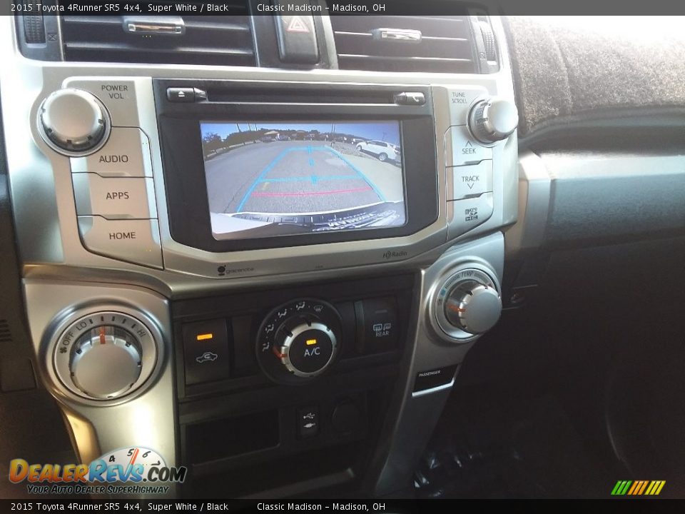 2015 Toyota 4Runner SR5 4x4 Super White / Black Photo #10