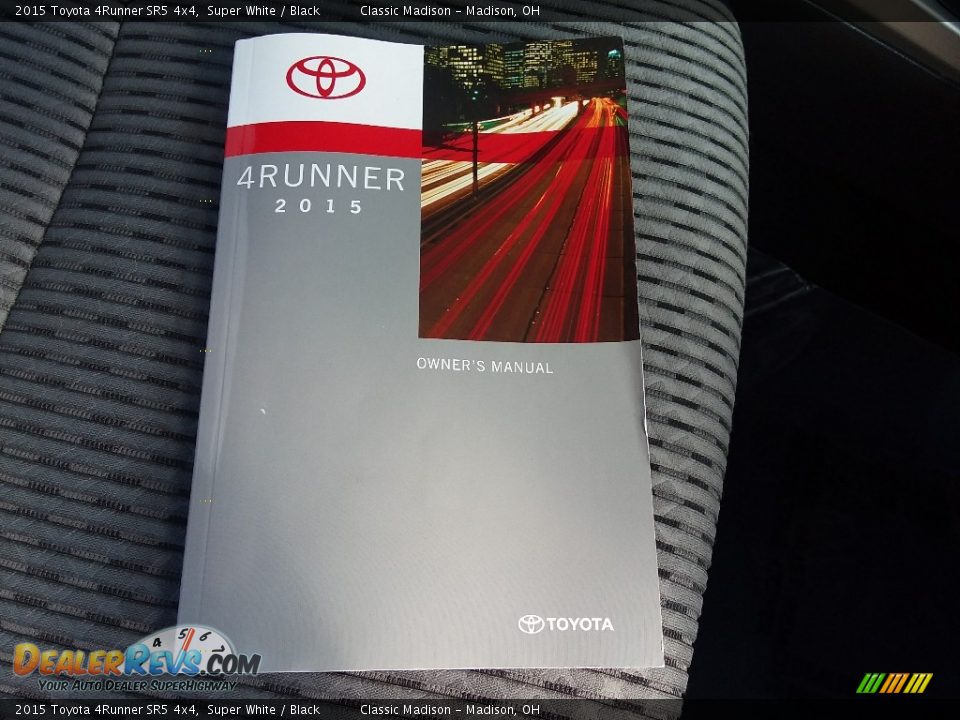 2015 Toyota 4Runner SR5 4x4 Super White / Black Photo #12