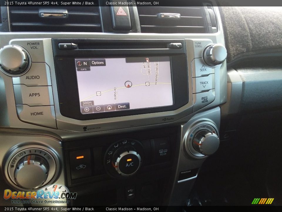 2015 Toyota 4Runner SR5 4x4 Super White / Black Photo #21