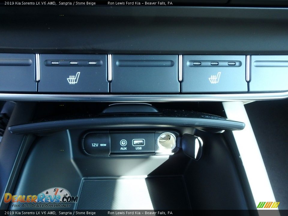 2019 Kia Sorento LX V6 AWD Sangria / Stone Beige Photo #19