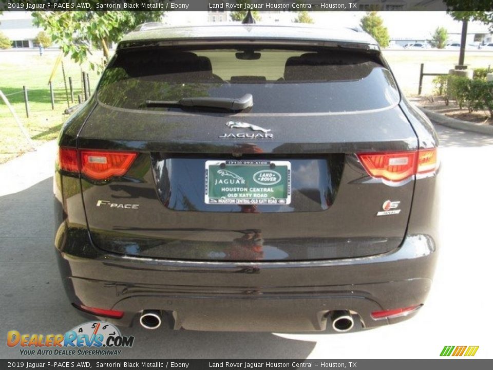2019 Jaguar F-PACE S AWD Santorini Black Metallic / Ebony Photo #8