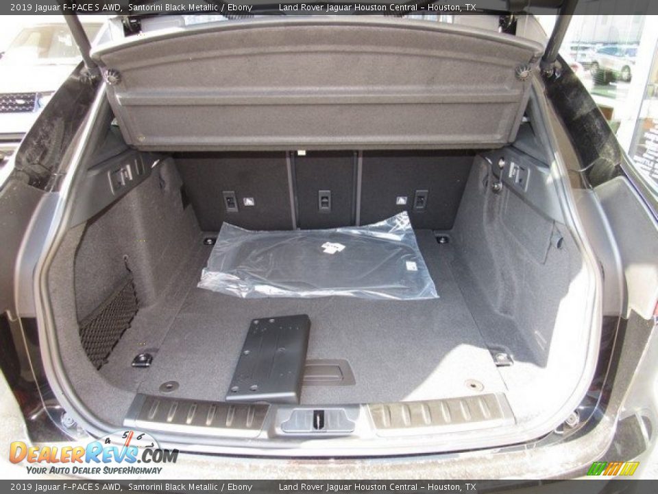 2019 Jaguar F-PACE S AWD Trunk Photo #17