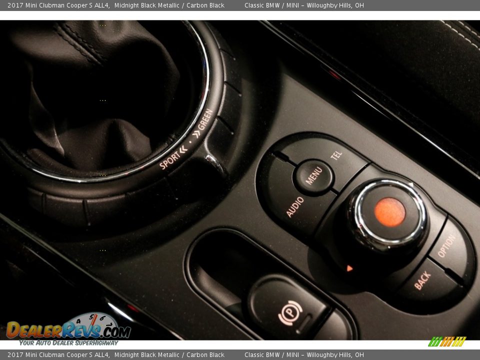 2017 Mini Clubman Cooper S ALL4 Midnight Black Metallic / Carbon Black Photo #17