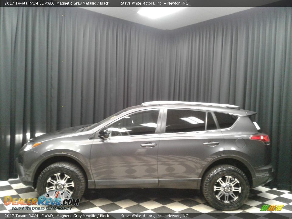 2017 Toyota RAV4 LE AWD Magnetic Gray Metallic / Black Photo #1