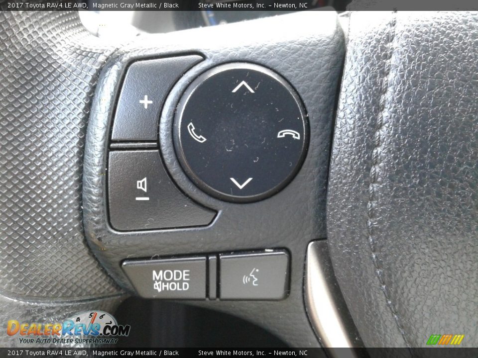2017 Toyota RAV4 LE AWD Magnetic Gray Metallic / Black Photo #16