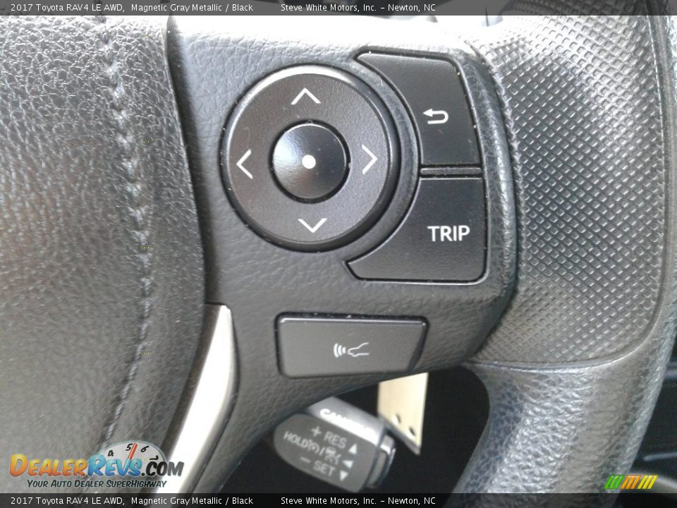2017 Toyota RAV4 LE AWD Magnetic Gray Metallic / Black Photo #17