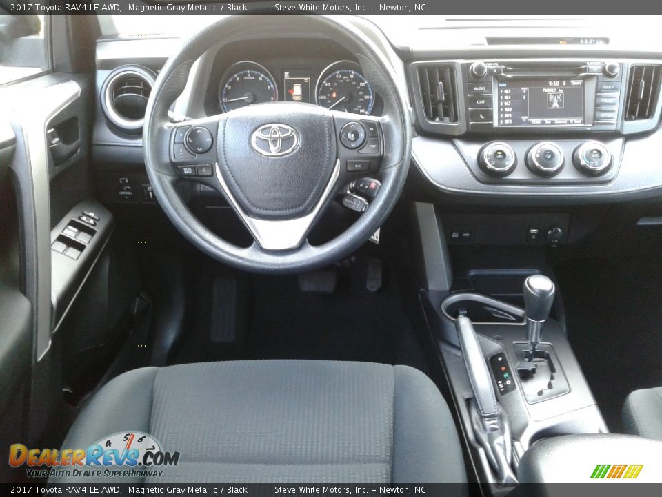 2017 Toyota RAV4 LE AWD Magnetic Gray Metallic / Black Photo #24