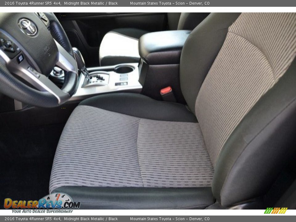 2016 Toyota 4Runner SR5 4x4 Midnight Black Metallic / Black Photo #11