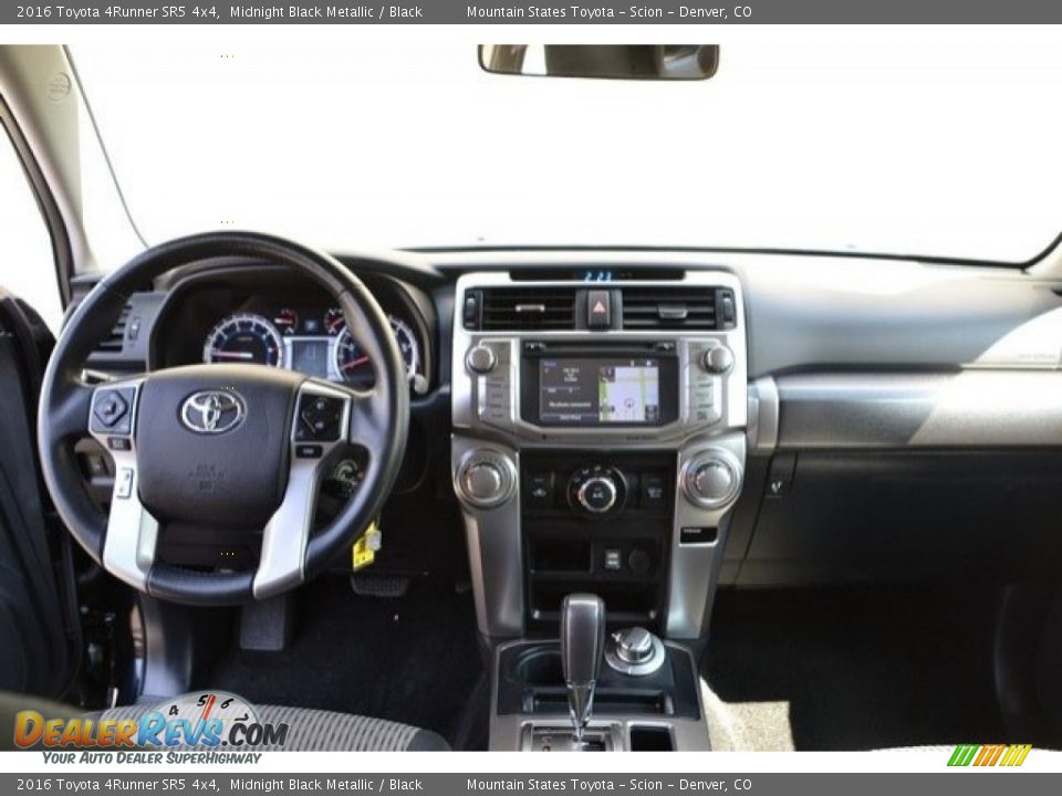 2016 Toyota 4Runner SR5 4x4 Midnight Black Metallic / Black Photo #13